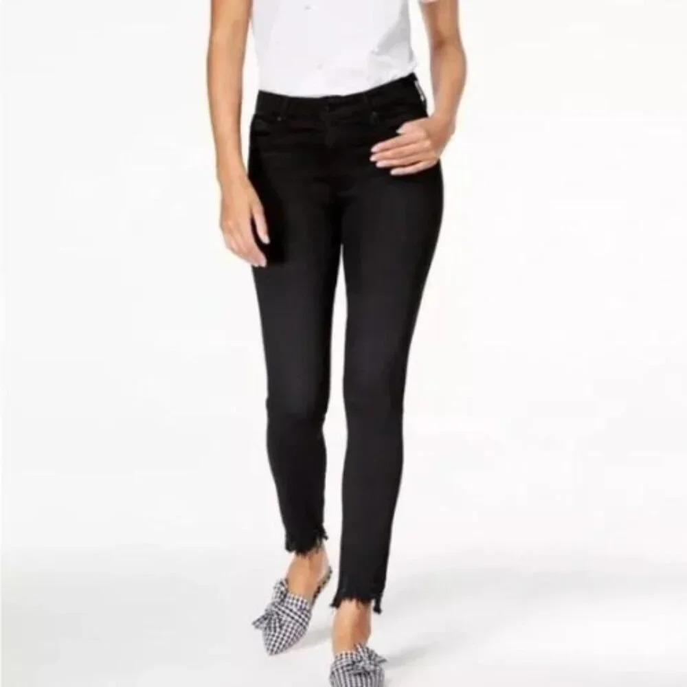 Ag ADRIANO GOLDSCHMIED Womens Size 24 The Farrah Skinny Ankle Chew Hem Jeans
